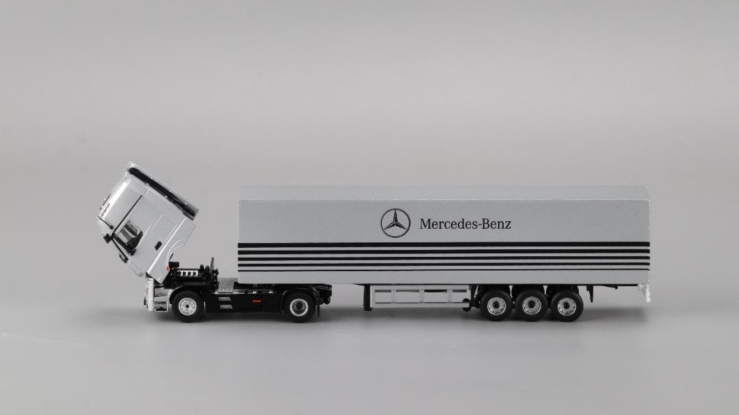 メルセデスベンツ- シルバーのクラシックモデル 模型 #玩具＃＃ギフト＃