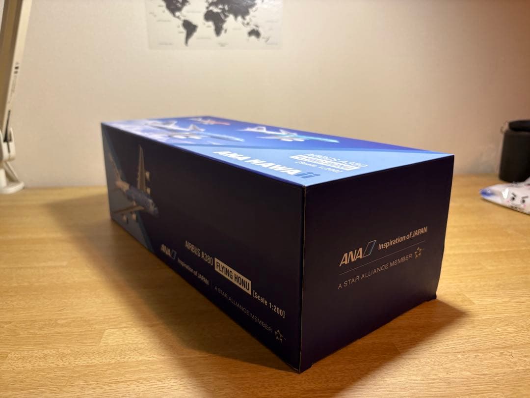 ANA A380モデル 1/200 スタンド付き