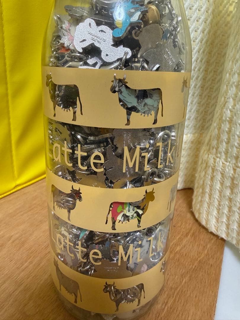 ポケモンセンター限定　メタルチャーム