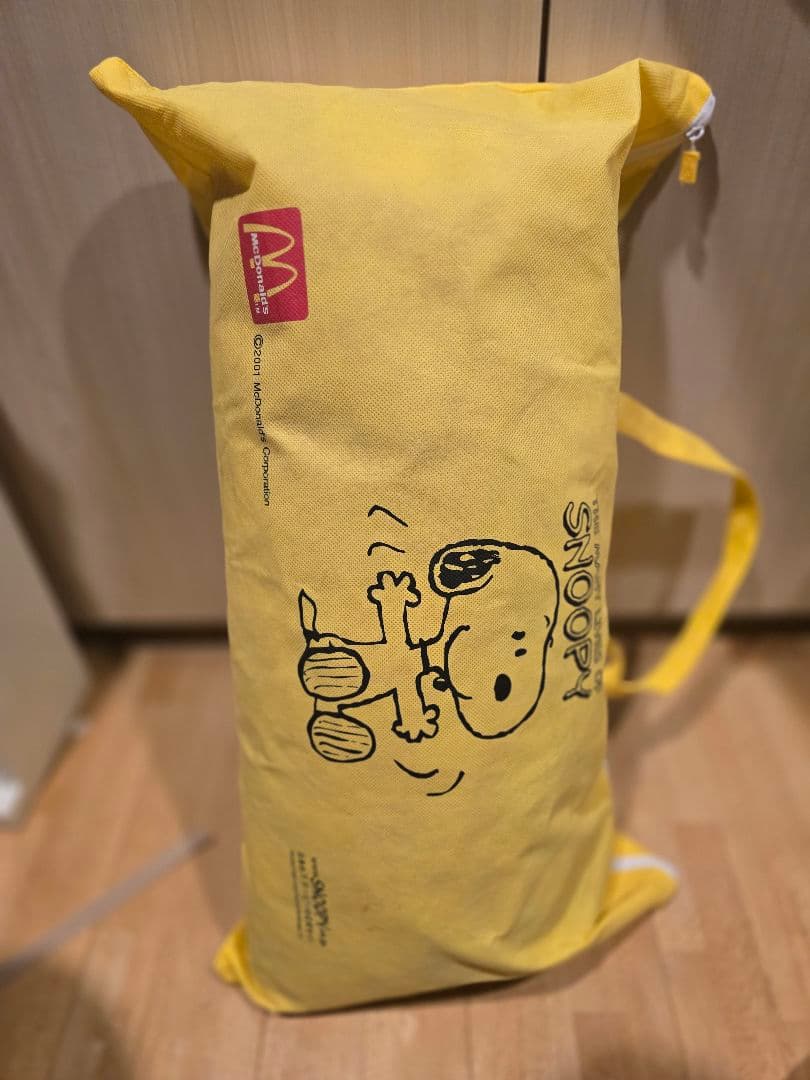 マクドナルド2001年　スヌーピータペストリー