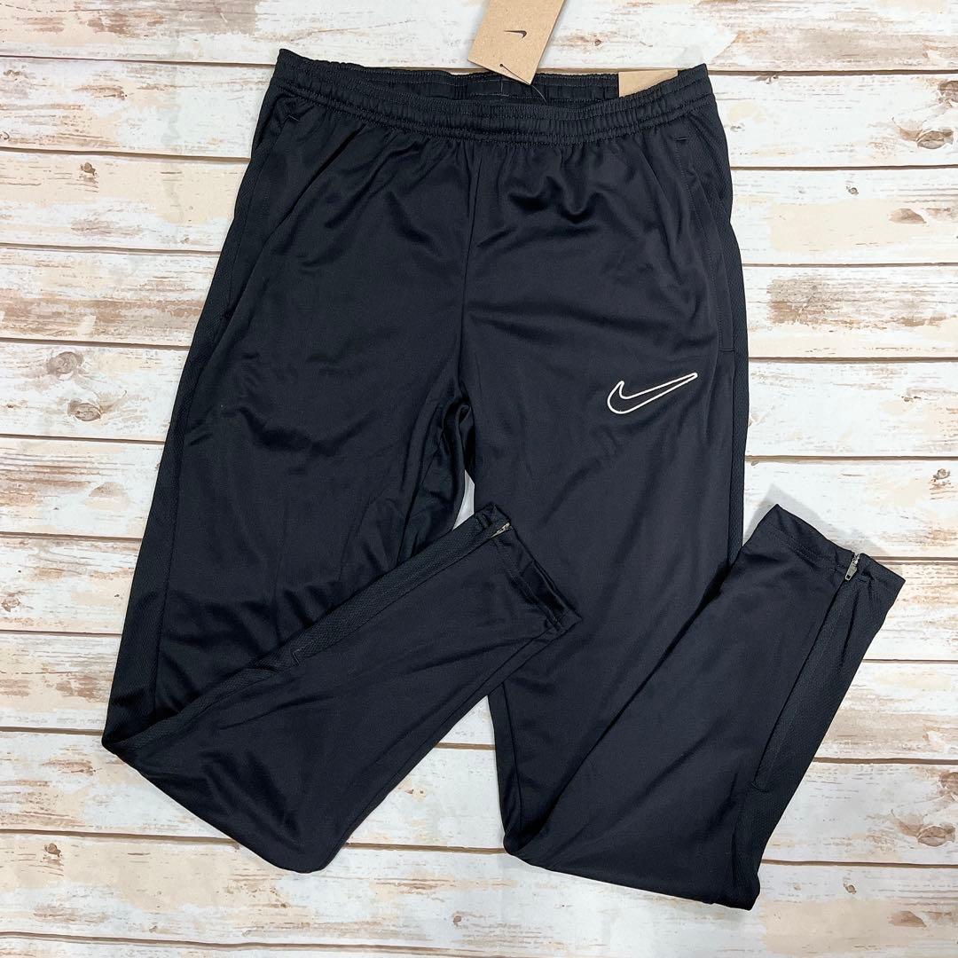 ナイキ　ジャージ上下セット　黒　L 新品