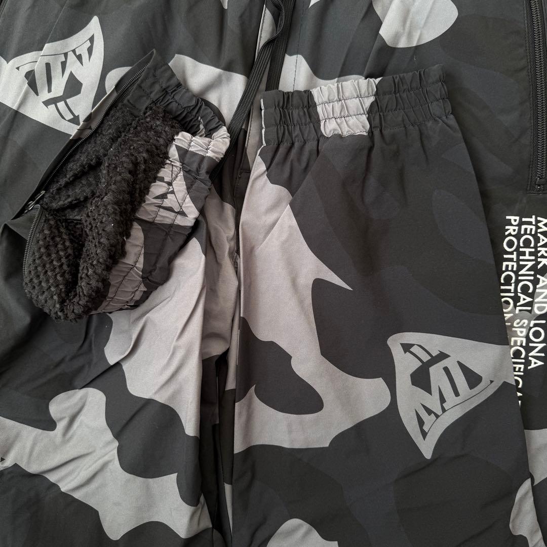 現行タグ　防寒　蓄熱　裏地付き　マーク&ロナ　ジョガーパンツ　M〜L相当　総柄