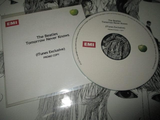 洋楽 beatles revolver special edition (RARE)