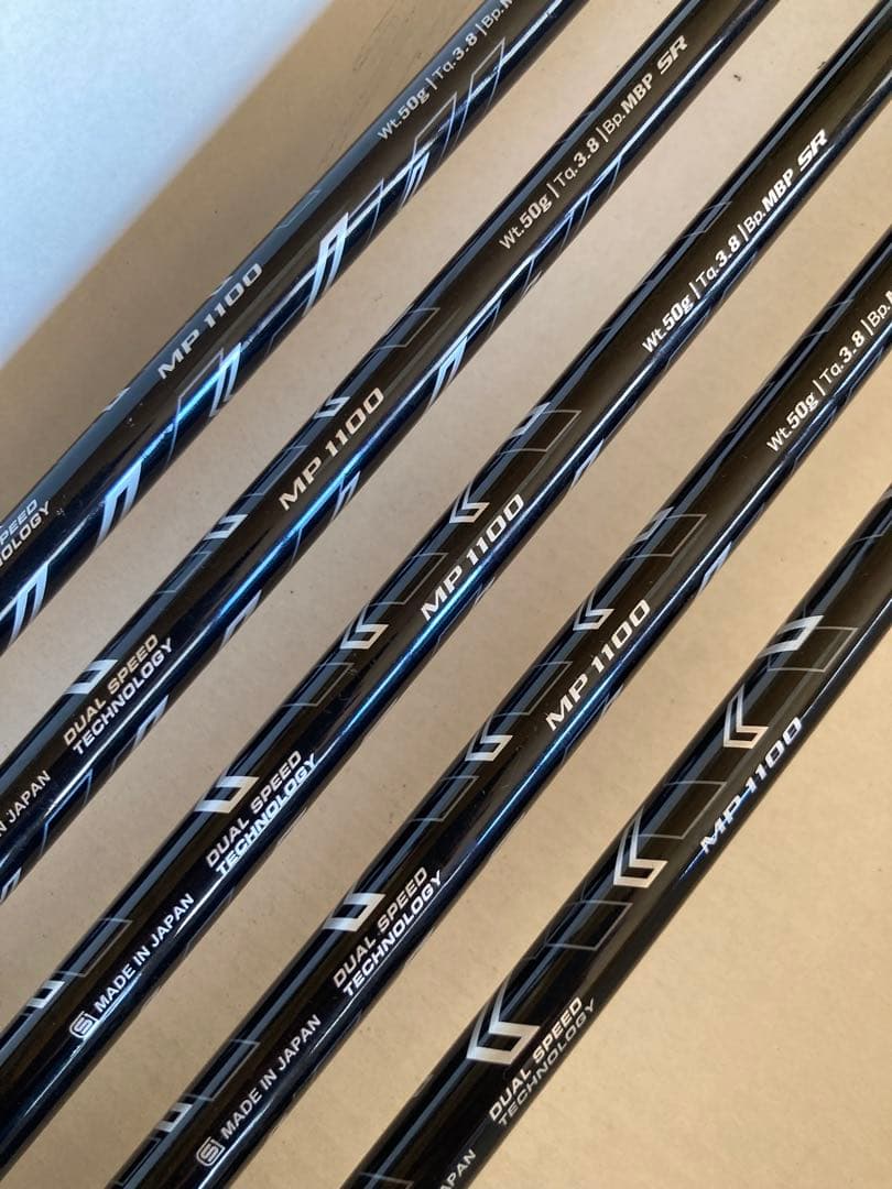 ゼクシオ11アイアンSRシャフトのみボルドー5本美品