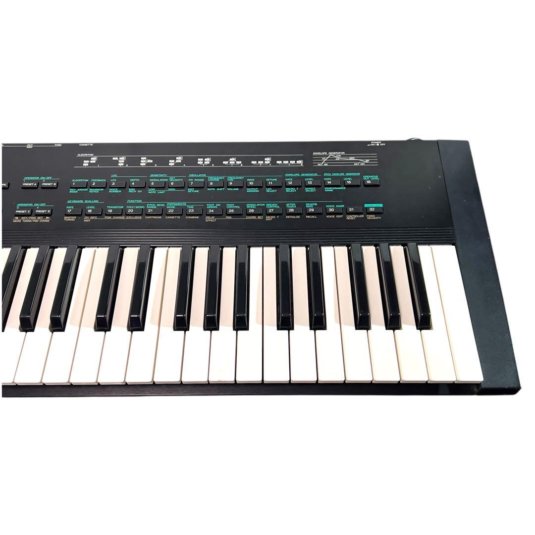 【名機・音出し確認済】YAMAHA V2 FM音源シンセサイザー ヤマハ