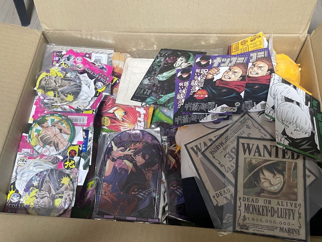 200点以上　アニメグッズ　まとめ売り　大量　断捨離　120サイズ