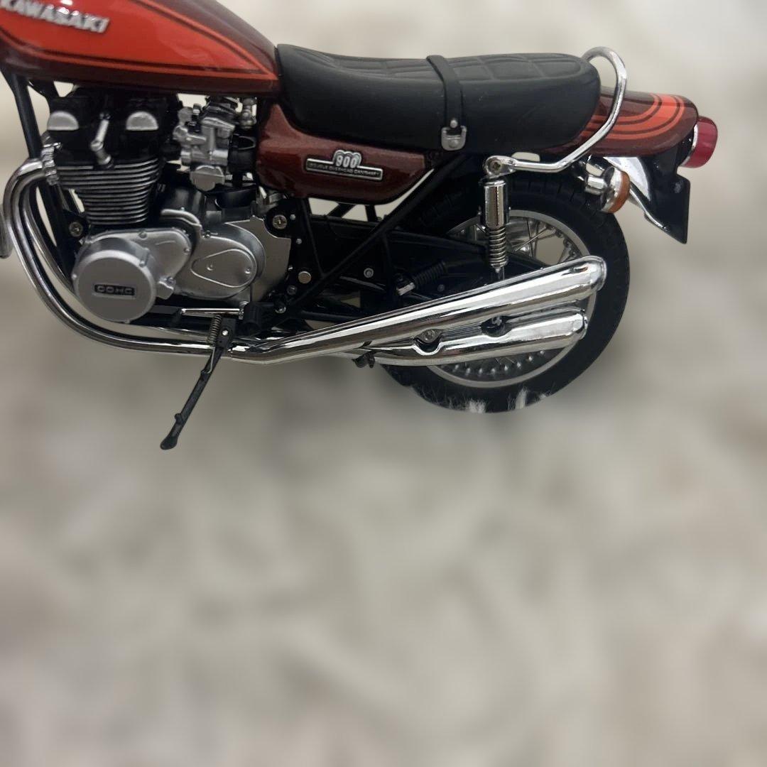 オートバイ・バイク MINICHAMPS Kawasaki Z1 900 1972 1:12