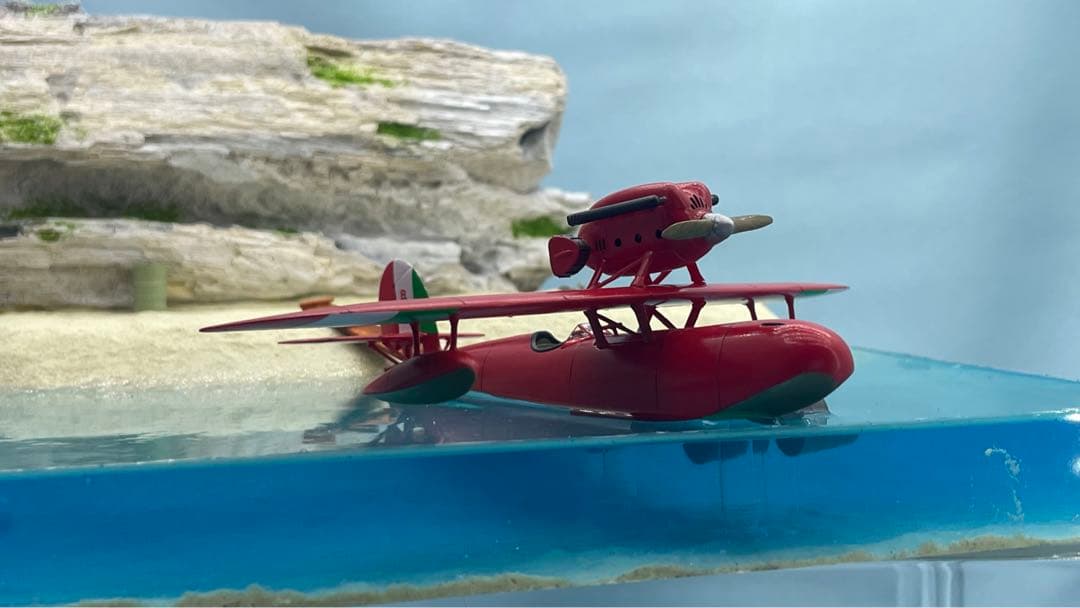 ポルコの隠れ家　紅の豚　ジオラマ　ライトアップ