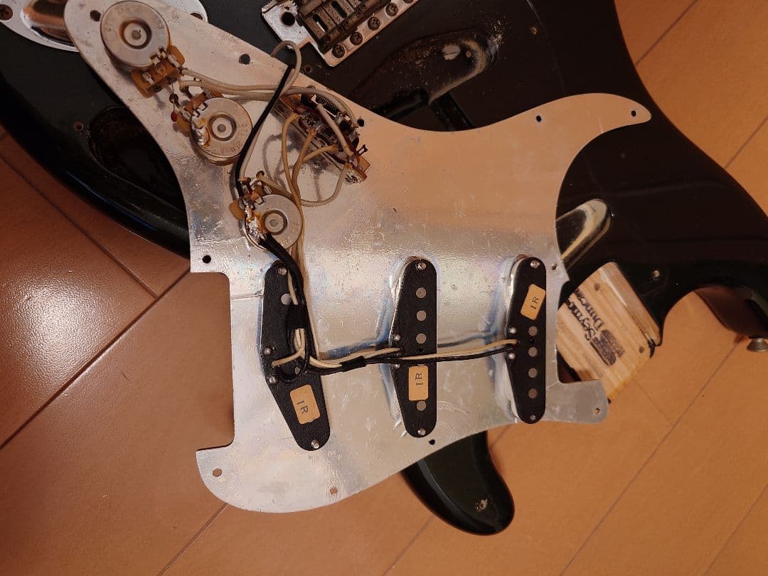 セイモア・ダンカン ストラトボディ エレキギター グリーン