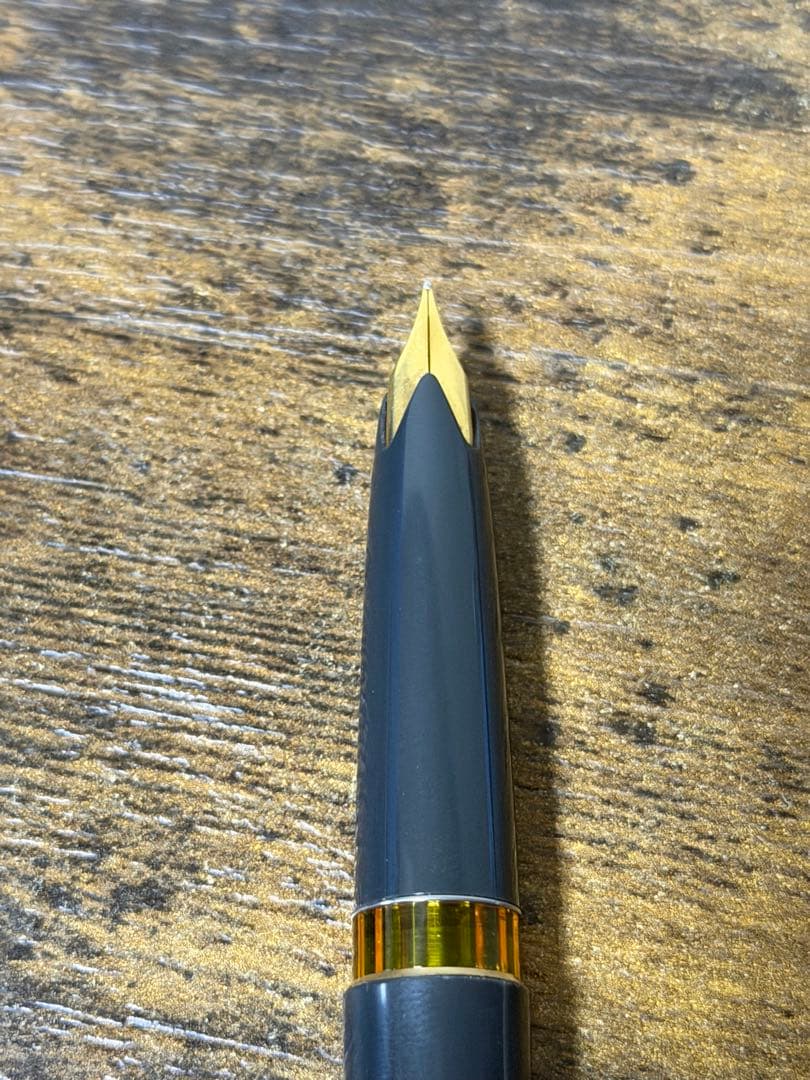 1960年代　グレー軸　モンブラン　No. 12 18c-750 万年筆　中細字