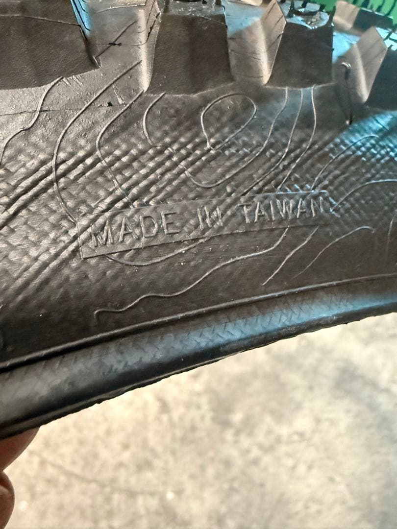 KENDA PINNER Pro クリンチャータイヤ2本セット