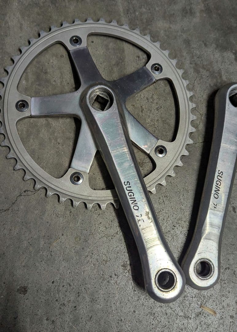 中古sugino75 ピスト用クランク165mm NJS刻印48ギヤ BB付き