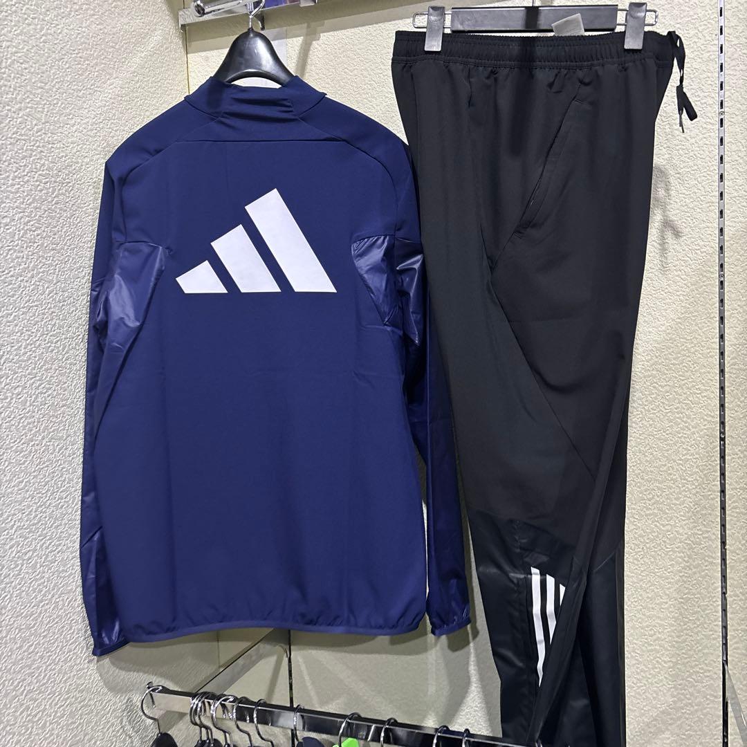 アディダスピステ上下新品