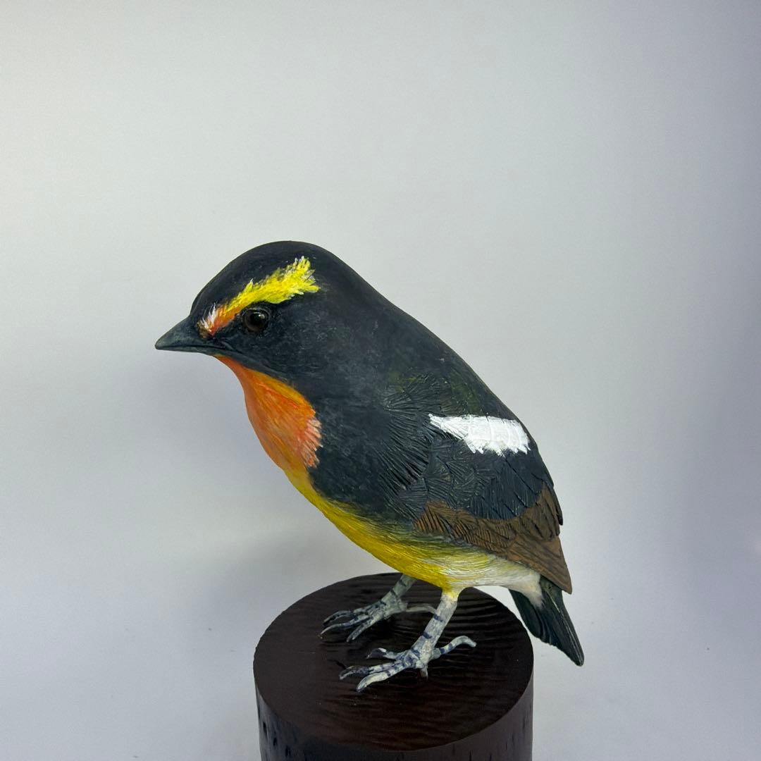 「キビタキ」　木彫りの野鳥　 バードカービング　野鳥彫刻 リアル彫刻
