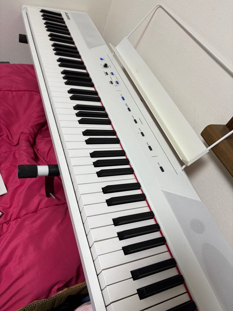 Alesis recital 88鍵 電子ピアノ スピーカー内蔵