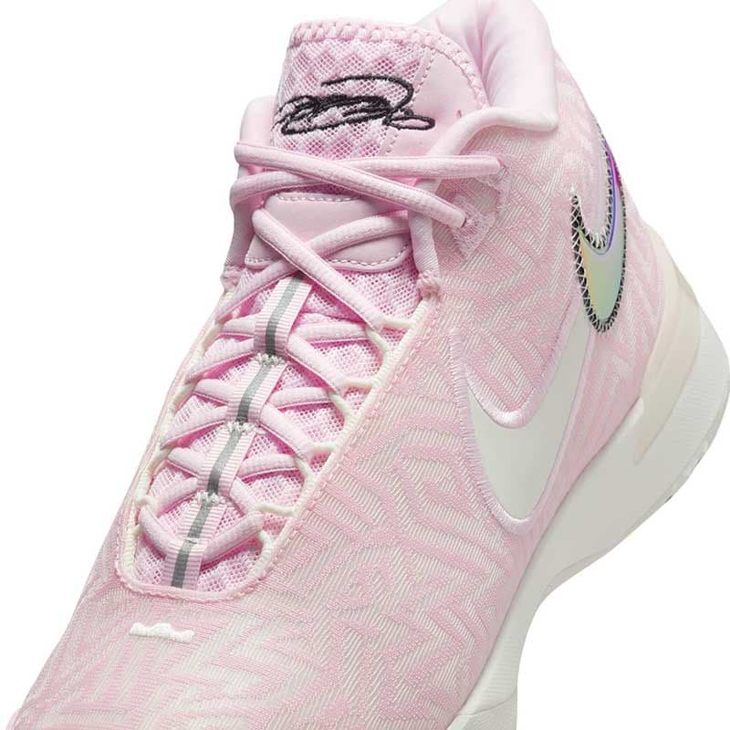 （新品未使用）NIKE スニーカー 25.5㎝