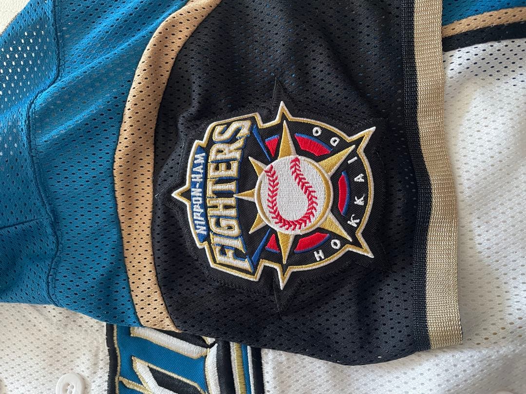 復帰記念！　西川遥輝　北海道日本ハムファイターズ　ユニフォーム　Ｍサイズ