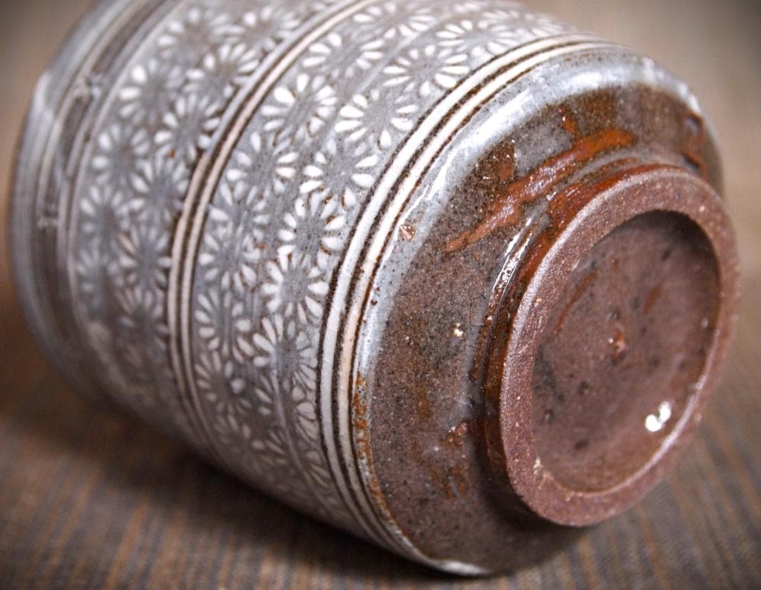 人気作家★中里隆【師：小山富士夫＆中里太郎右衛門】★唐津三島湯のみA★共箱