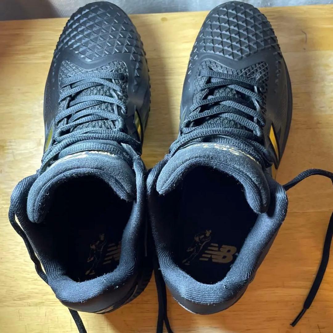 New Balance 901トレーニングシューズ ブラック/ゴールド大谷モデル