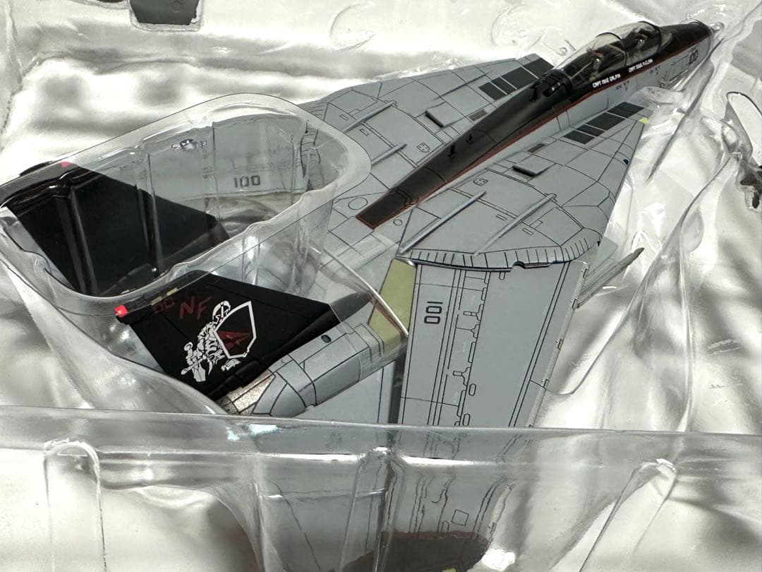 UNIMAX 1/72 F-14A トムキャット VF-154