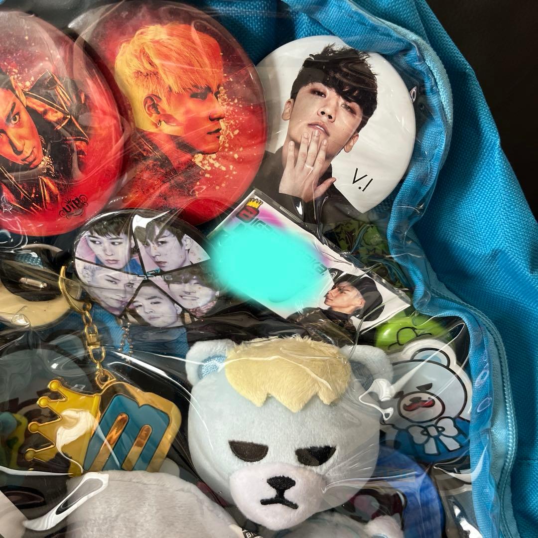 BIGBANG 透明バッグ　ぬいぐるみ バッジ　グッズ　T.O.P V.I