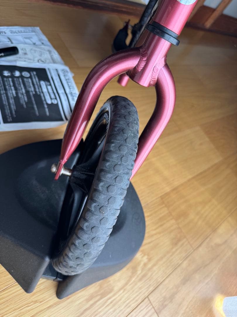 ストライダー プロ 本体　メタリックマルーン　スタンド付(最終値下)