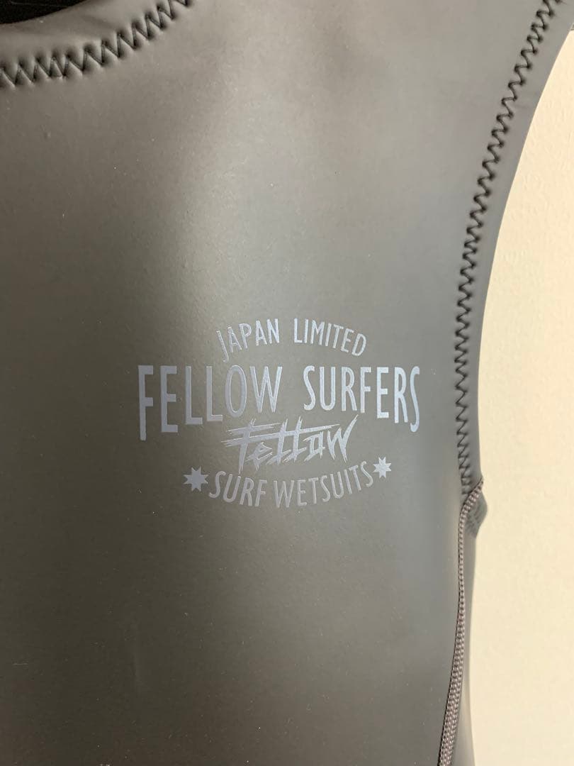 家族で運営中専用　FELLOW SURFERS ショートジョンウェットスーツ