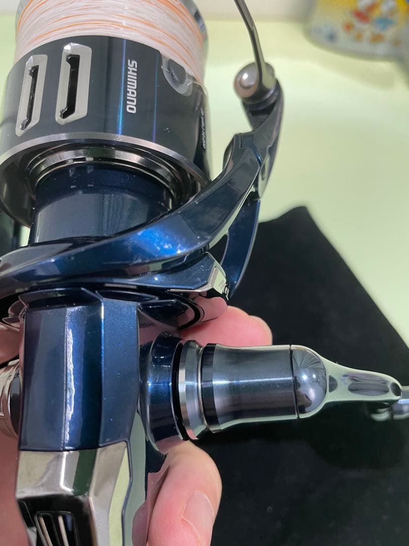 21ツインパワー XD 4000XG スピニングリール 収納袋付き