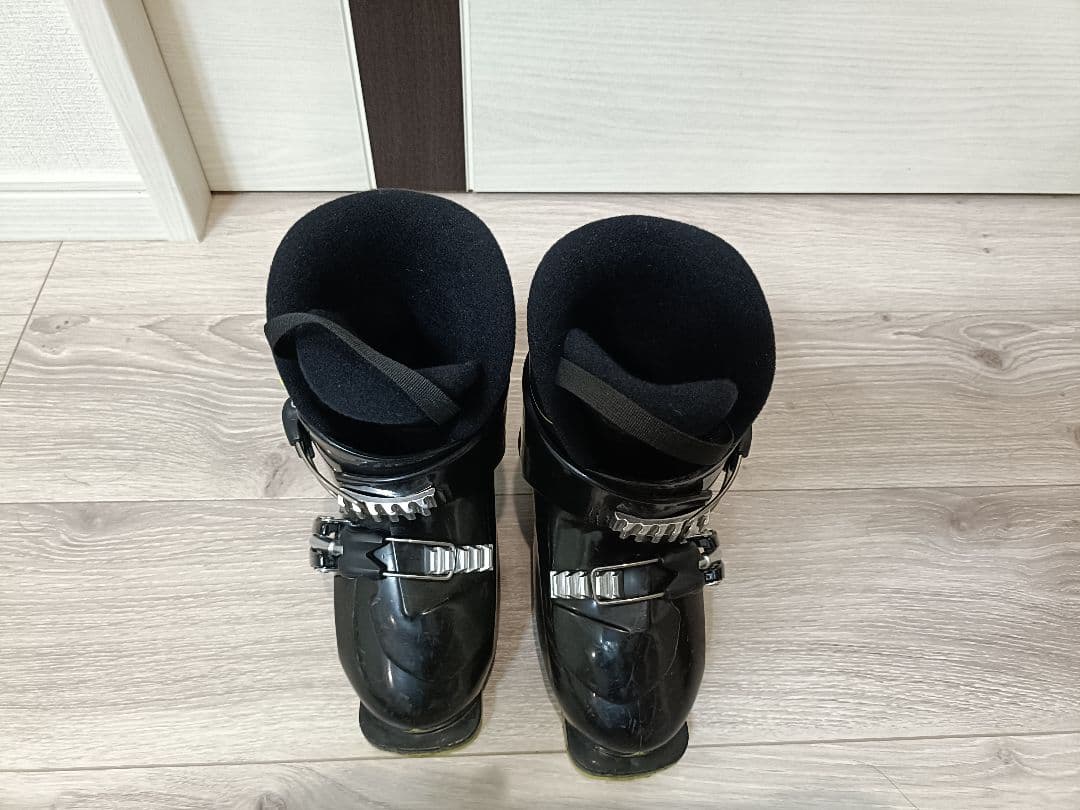 FISCHER ジュニアスキーブーツ RC4 20 19.5cm