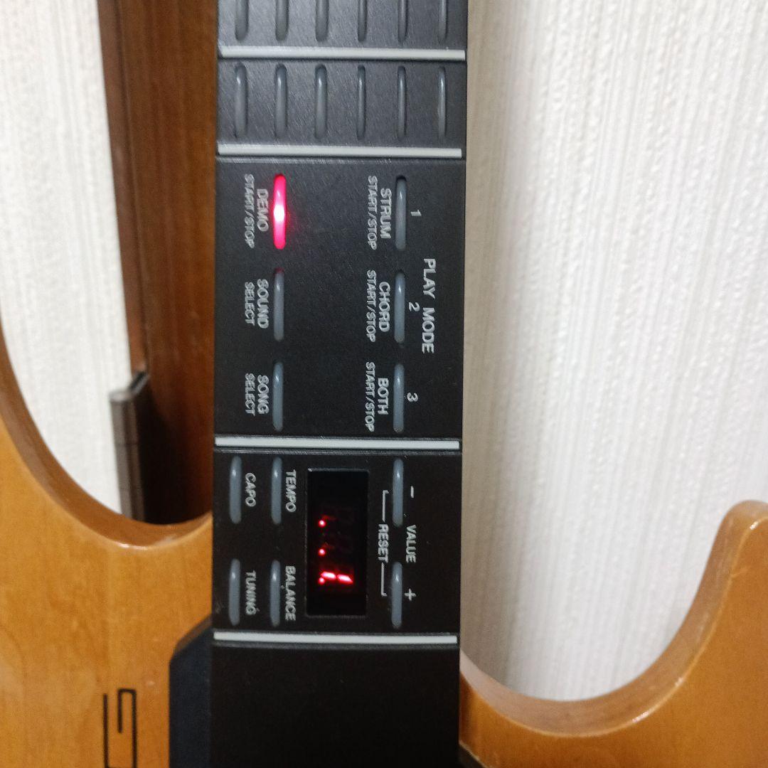 YAMAHA EZ-EG MIDIギター　ピアノやウッドベースの音がでる