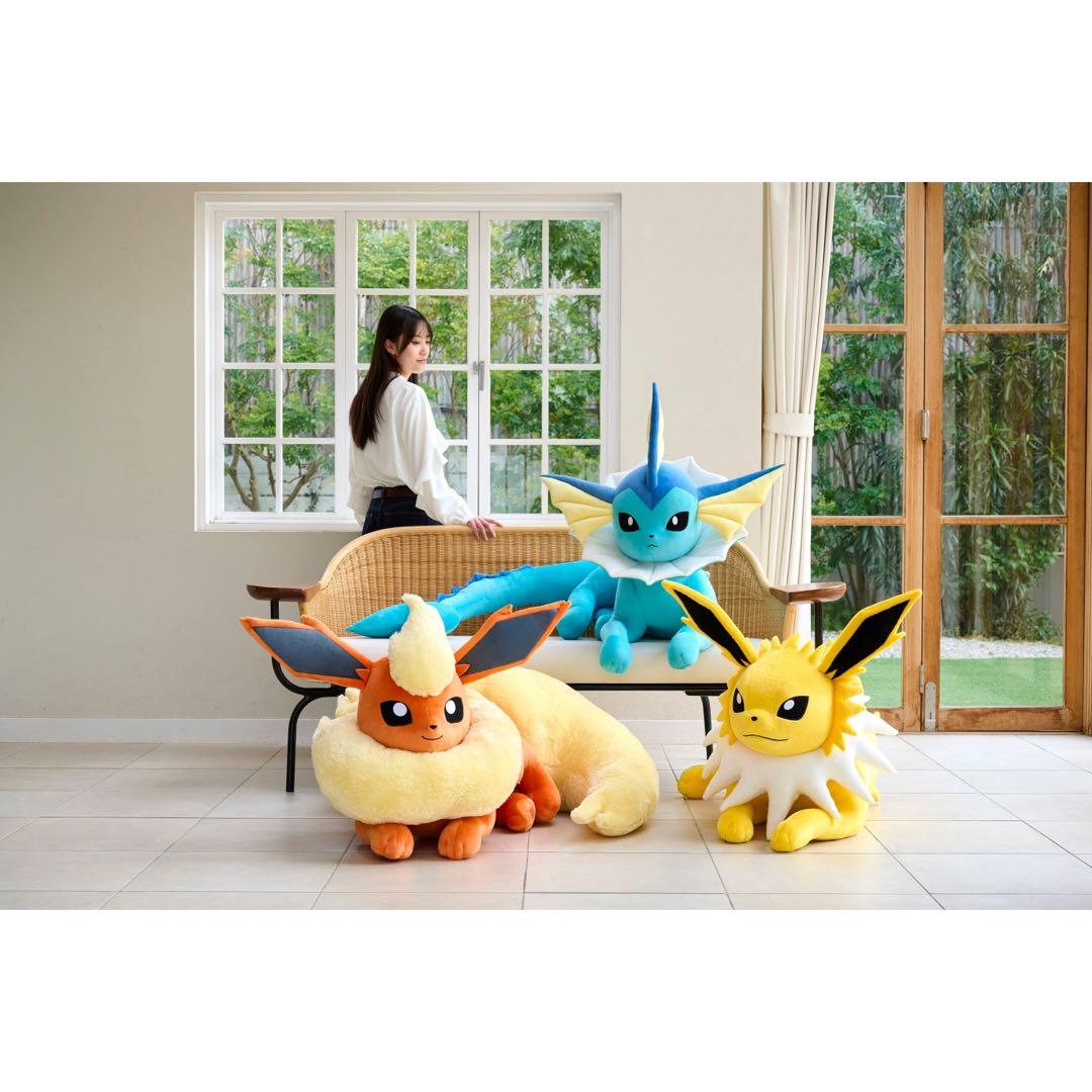 シャワーズ　等身大ぬいぐるみ　ポケモンセンターオンライン限定