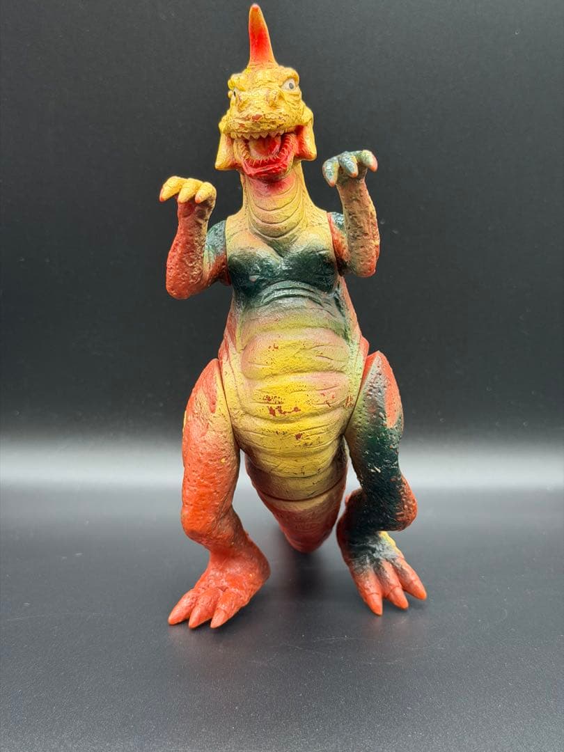 ポピー シーグラ キングザウルスシリーズ 足型付 ソフビ 当時物　ウルトラマンA