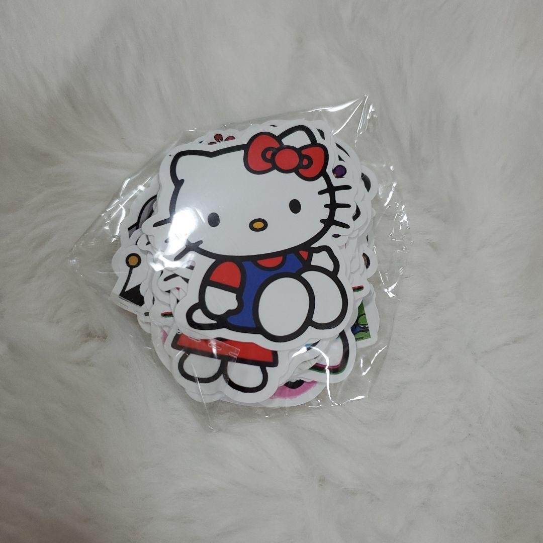 ✨新品未使用 キティ 缶バッジ キーホルダー シール バンド