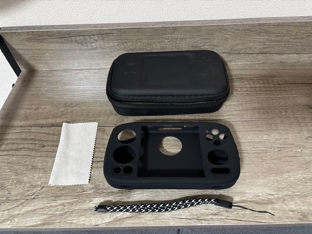 美品 Anbernic RG Cube ブラック