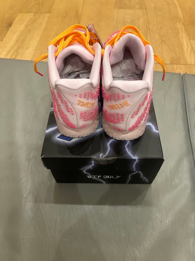 ja3 ナイキ　バレンタインデー　ピンク　28.5