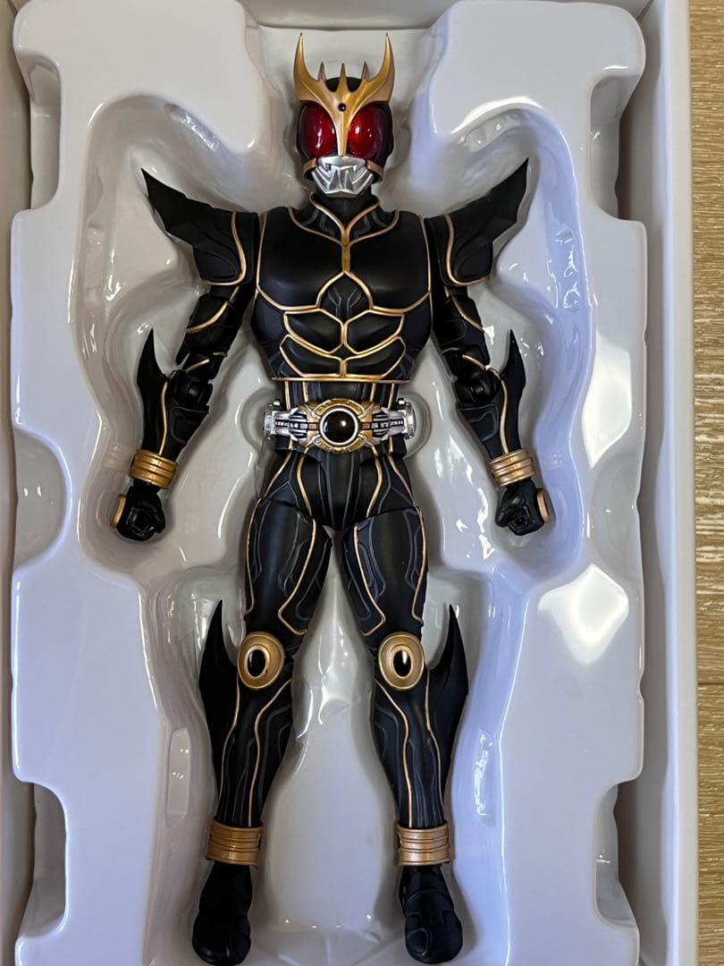 【美品】真骨彫 S.H.F 仮面ライダークウガアルティメットフォーム