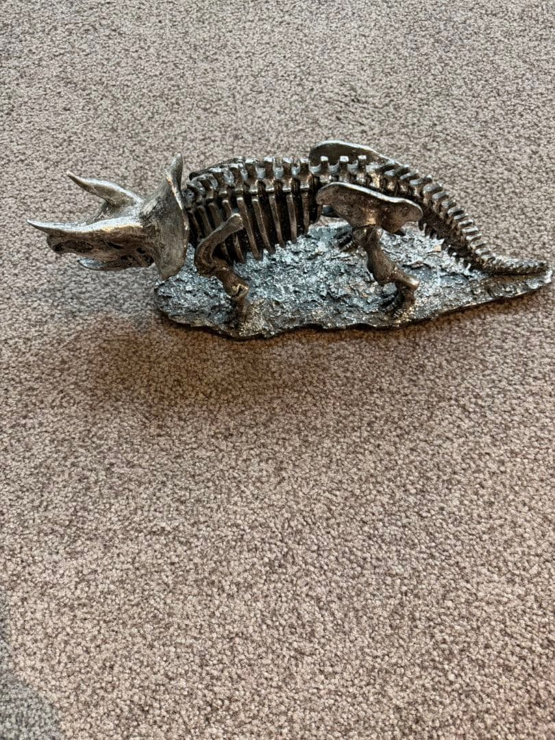 トリケラトプス 骨格模型 シルバー