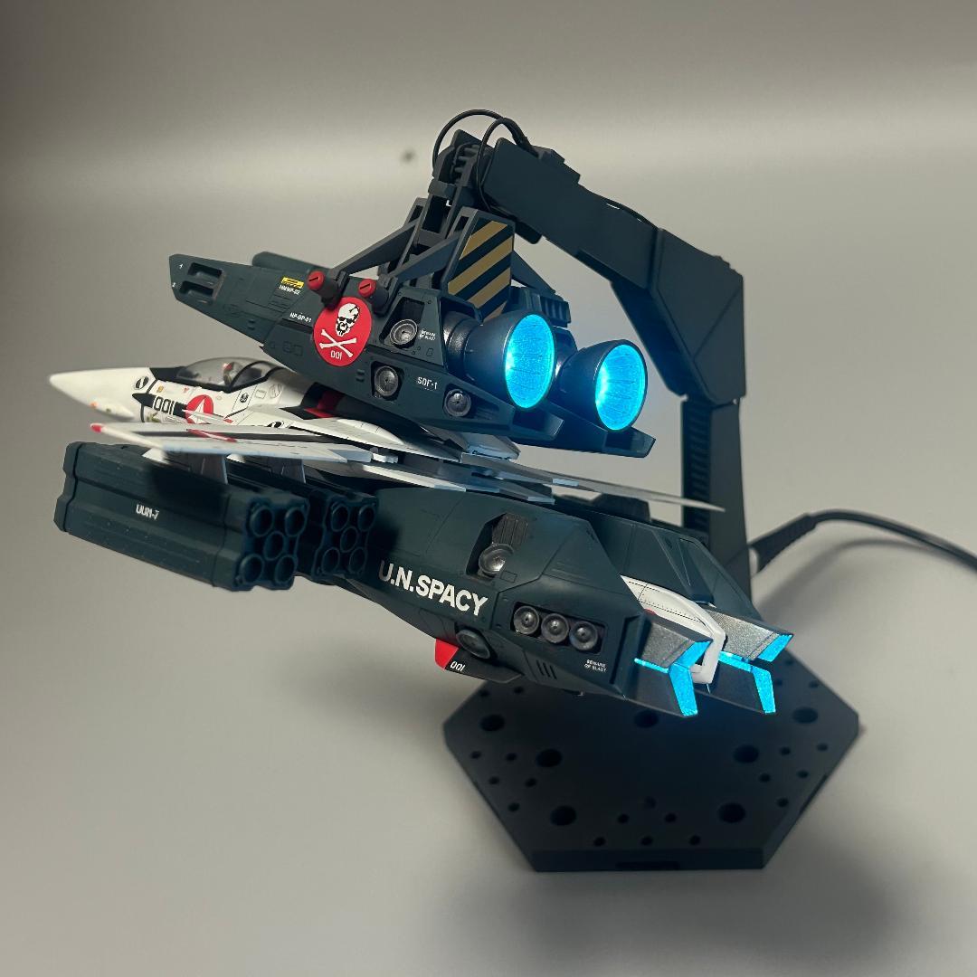 【ぽーぼる】VF-1バルキリー　塗装済完成品