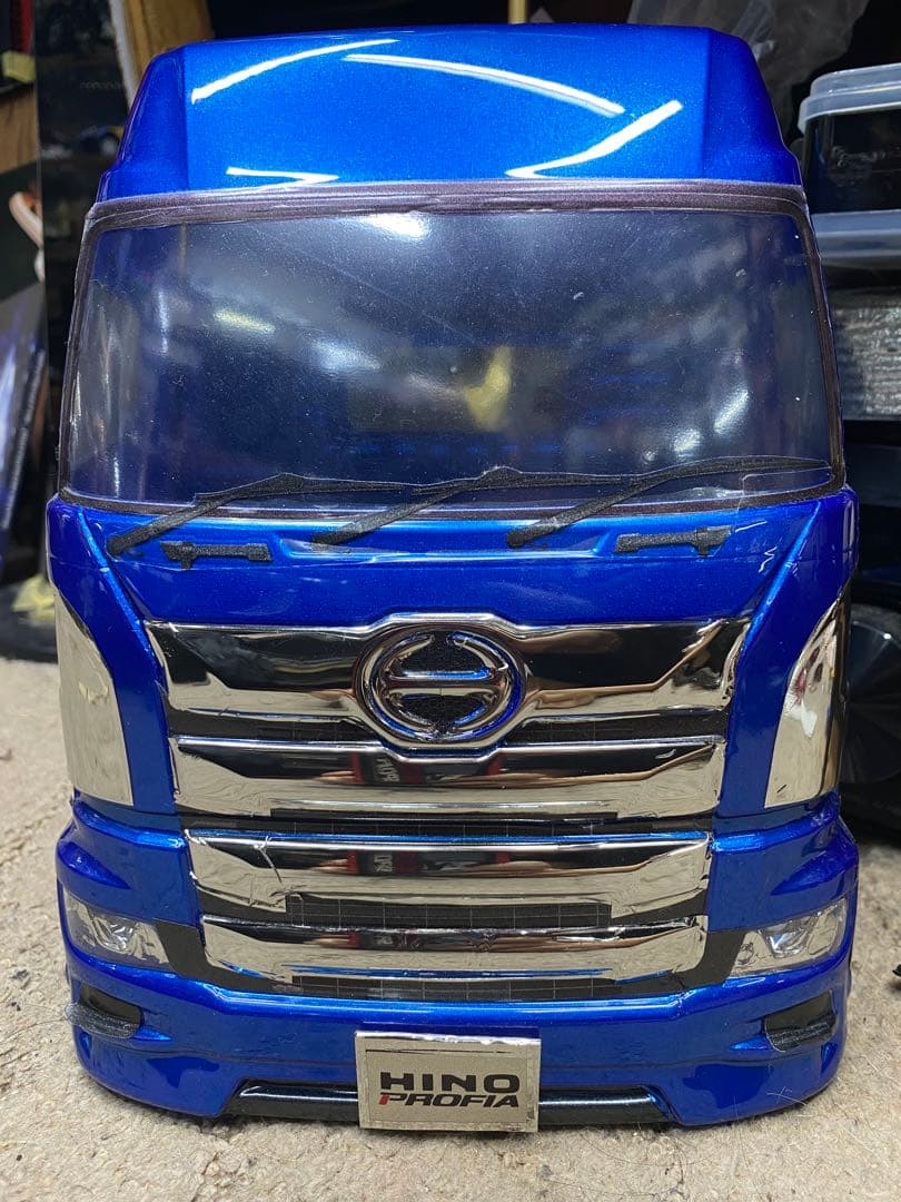 ABCホビー　1/10 ポリカボディ　日野プロフィア