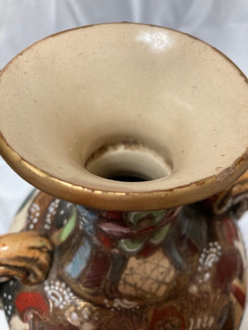 古薩摩焼の飾り壺　インテリア　硴器として飾る　美術品