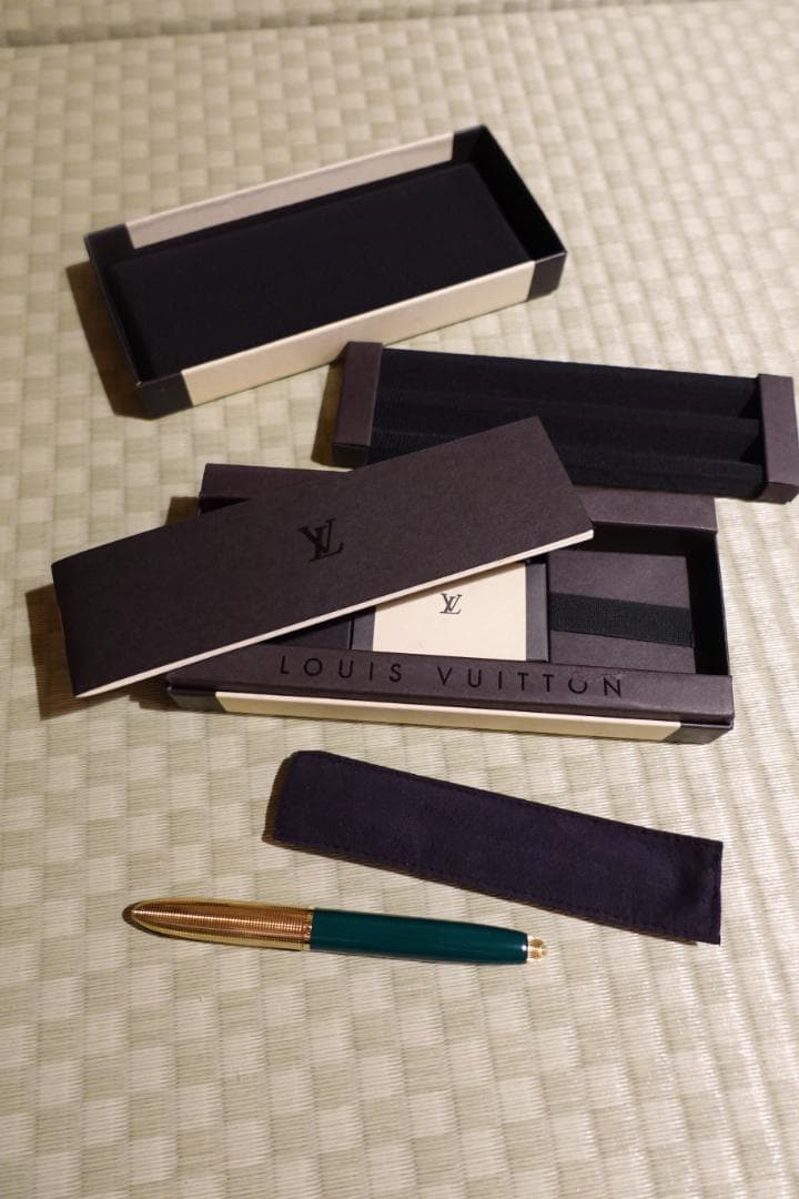 LOUIS VUITTON 万年筆 グリーン ペン先750 K18