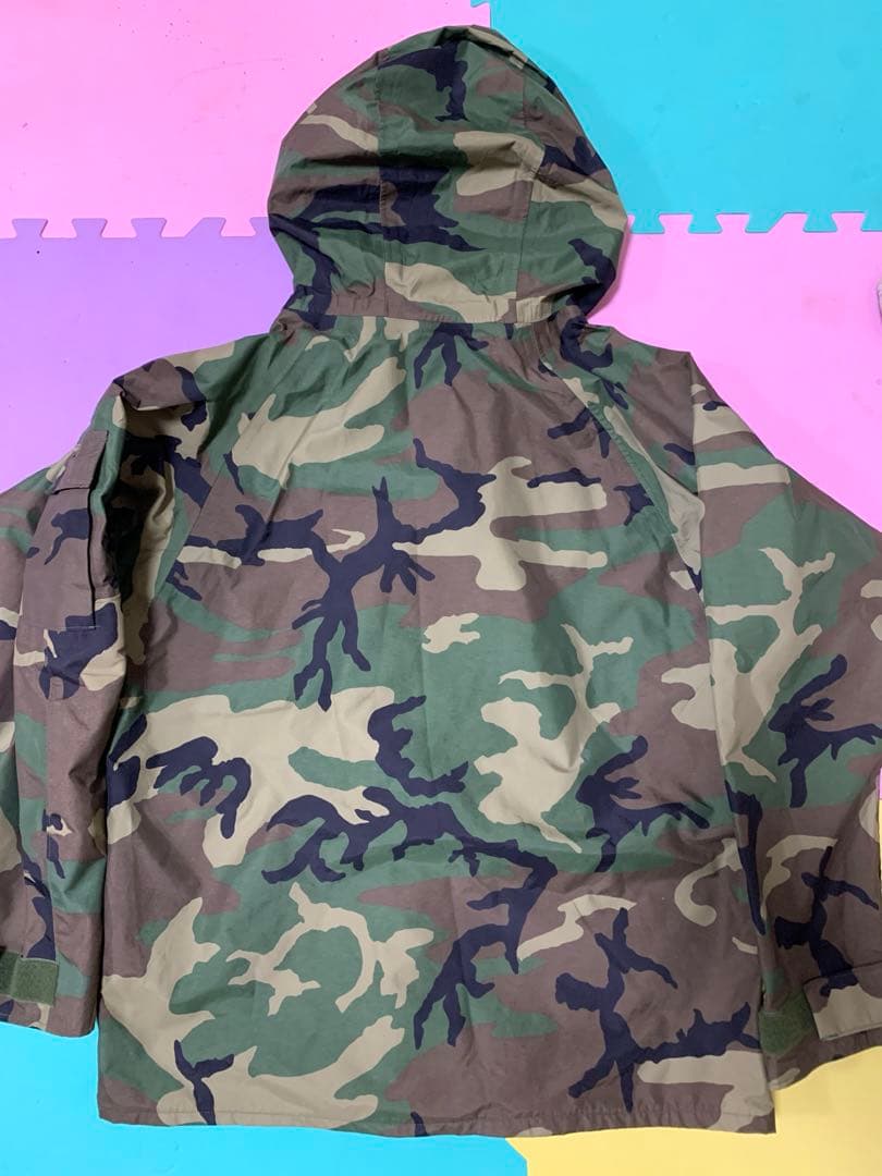 は*け様 ECWCS ゴアテックス ウッドランドカモsize L-R
