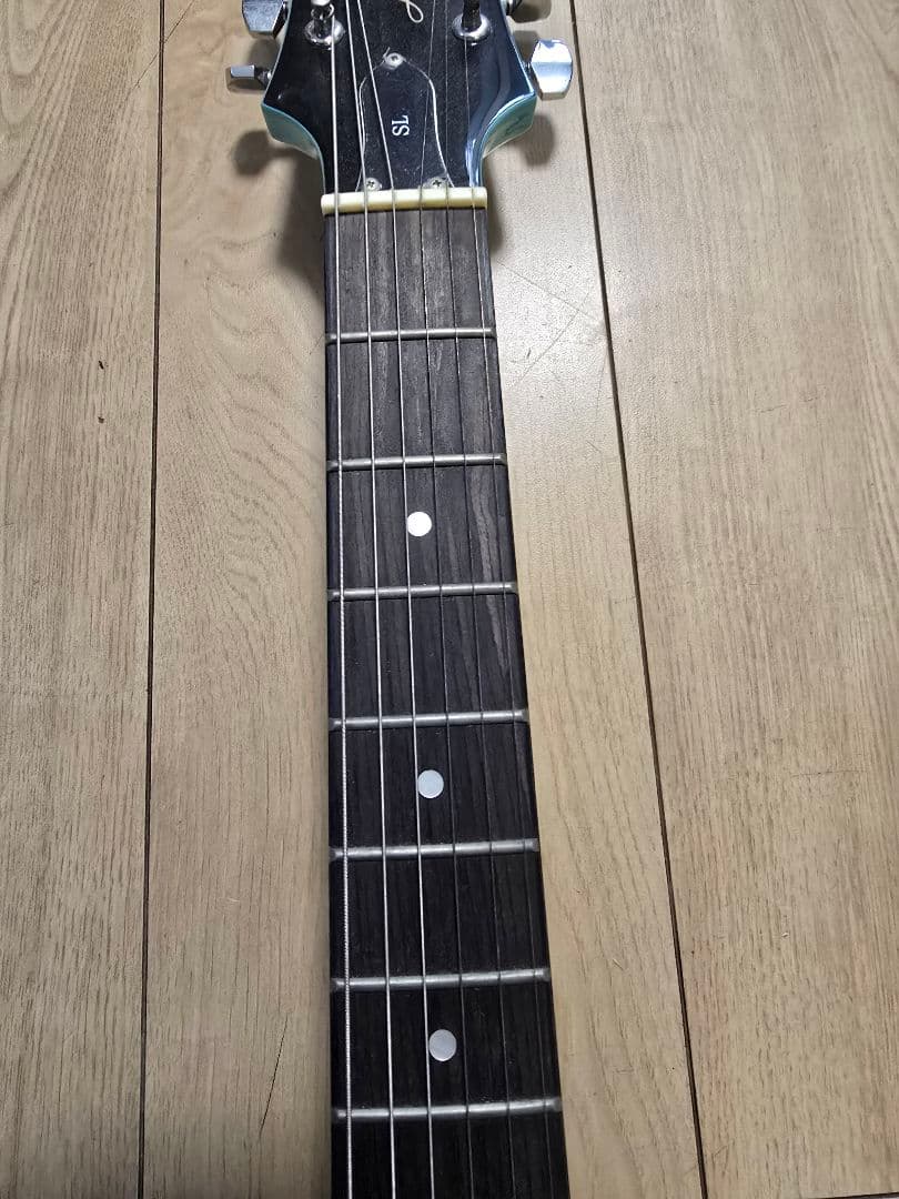 Epiphone レスポールSL