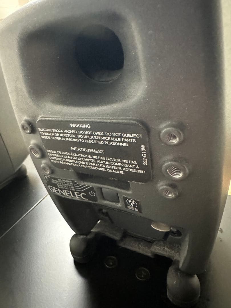 GENELEC 8010a スタジオモニタースピーカー ペア