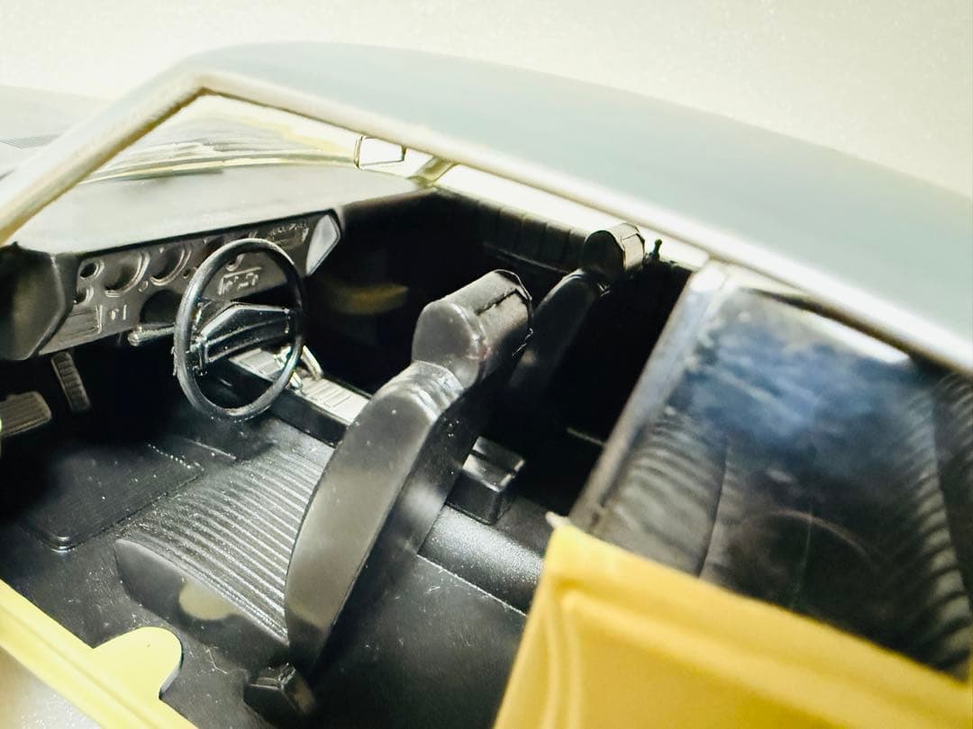 '70 Chevyシボレー Montecarloモンテカルロ 1/18 ワイスピ