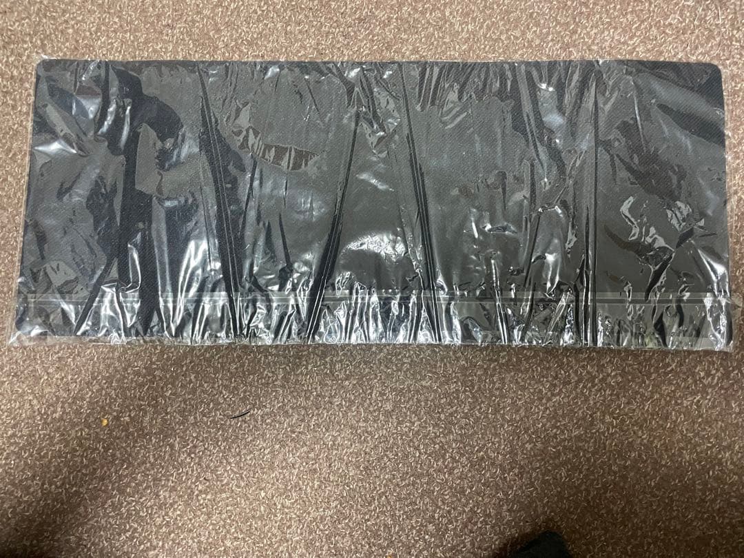 未開封品　ブラックマジシャンガール　ハーフプレイマット