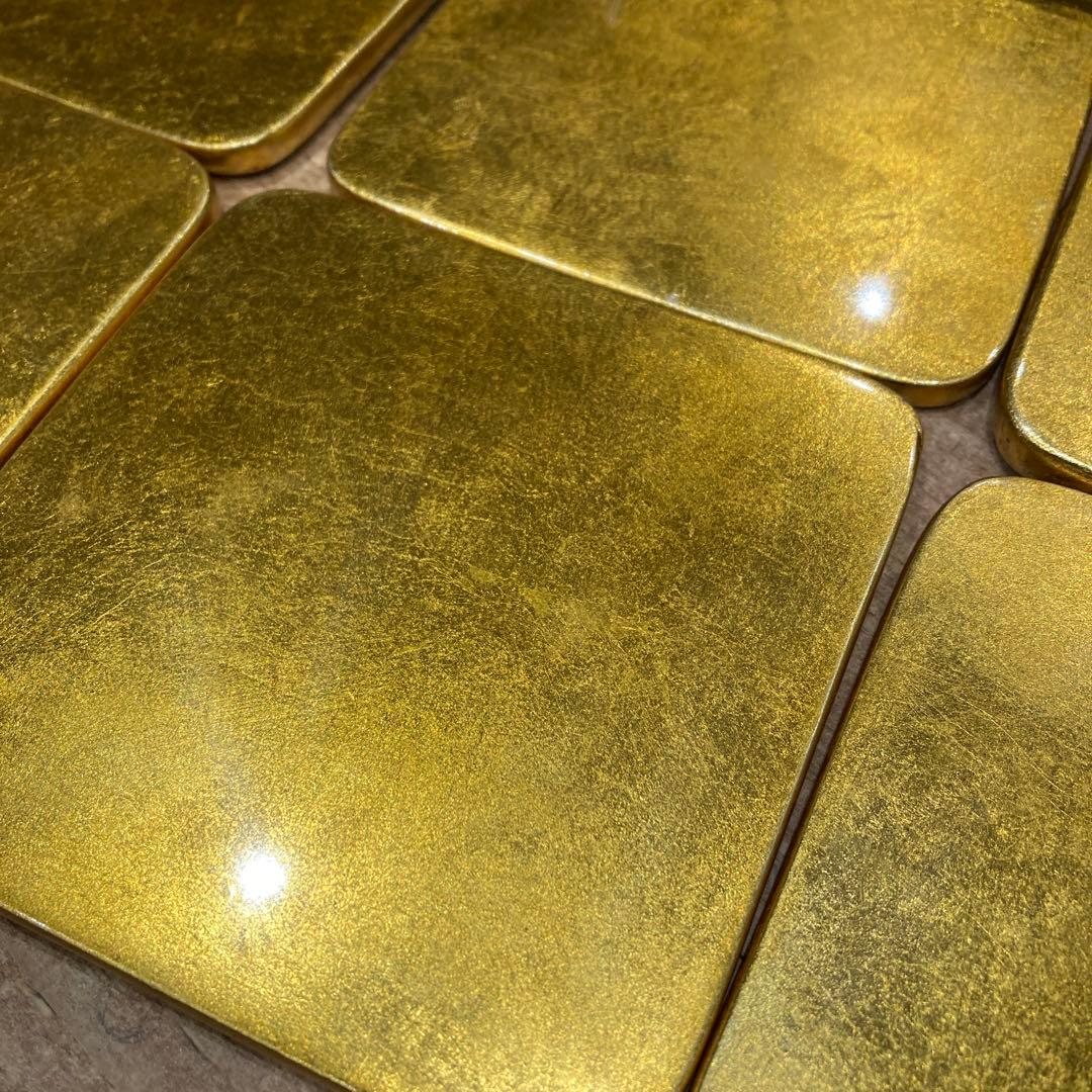 金箔貼りの漆器 もしくはコースター　6枚セット　箱に金箔はがれあり　中古