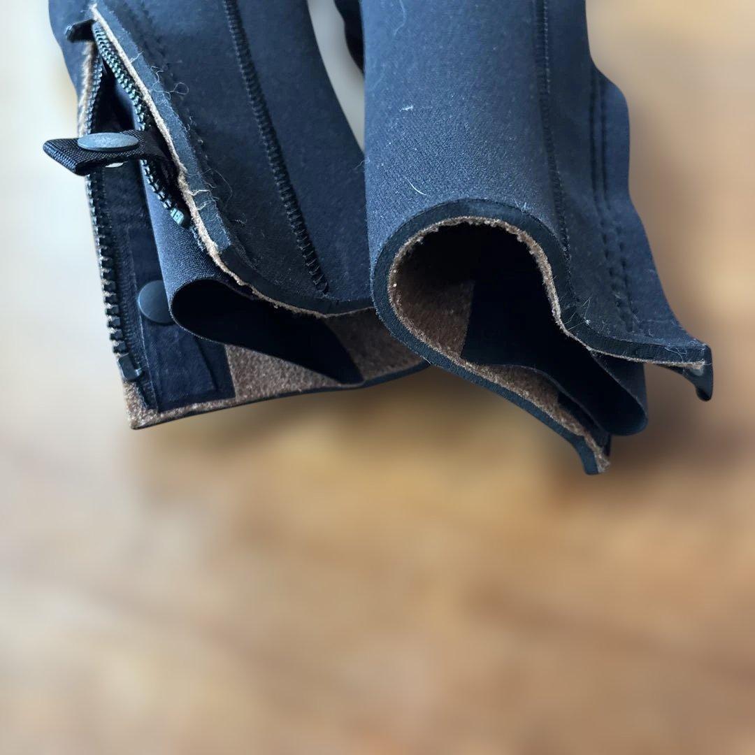 オーダーほぼ新品　セミドライスーツ ブラック・ホワイト