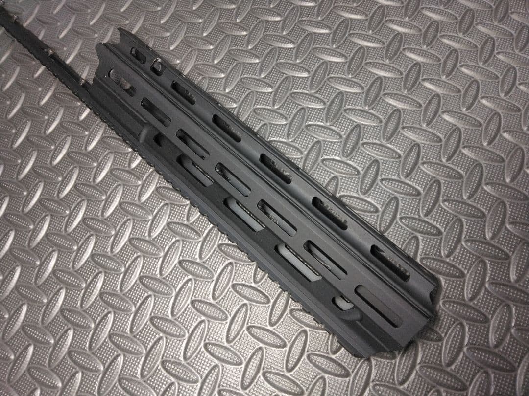 東京マルイ89式小銃用　M-LOKハンドガード（ジャンク扱い）