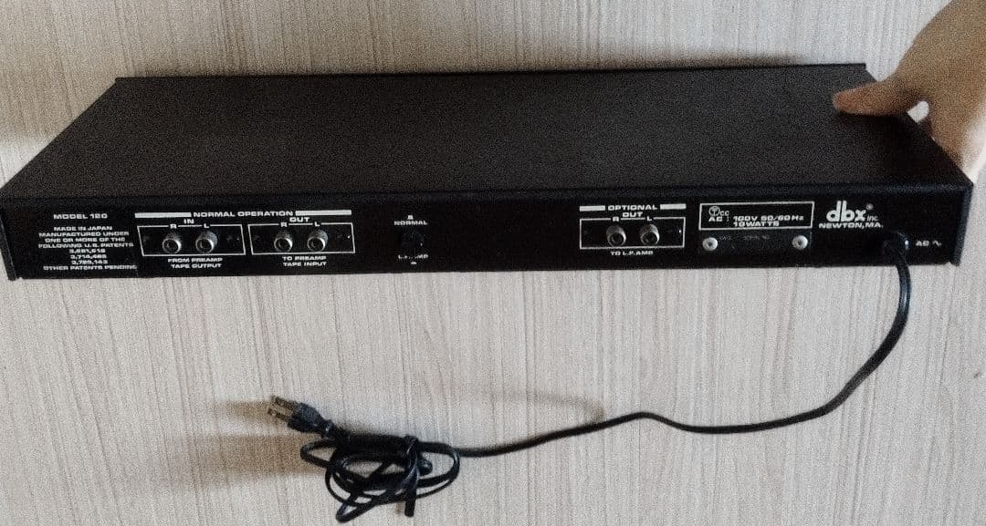 dbx120 ダイナミック　サブハーモニック　シンセサイザー